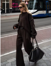 OVERSIZED CHOCOLATE KNIT SWEATER