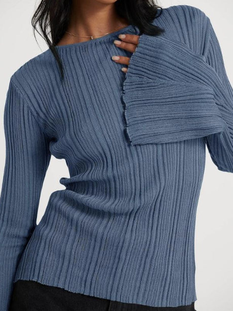 ESSENTIAL FOLD KNIT SWEATER